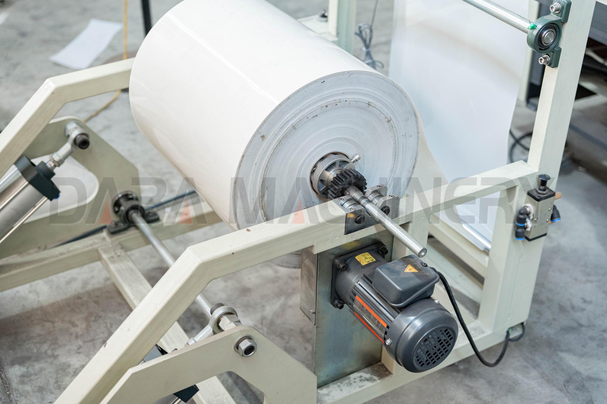 DBBG-S500-PP Automatic Plastic Cup Lid Thermoforming Machine feature (1)