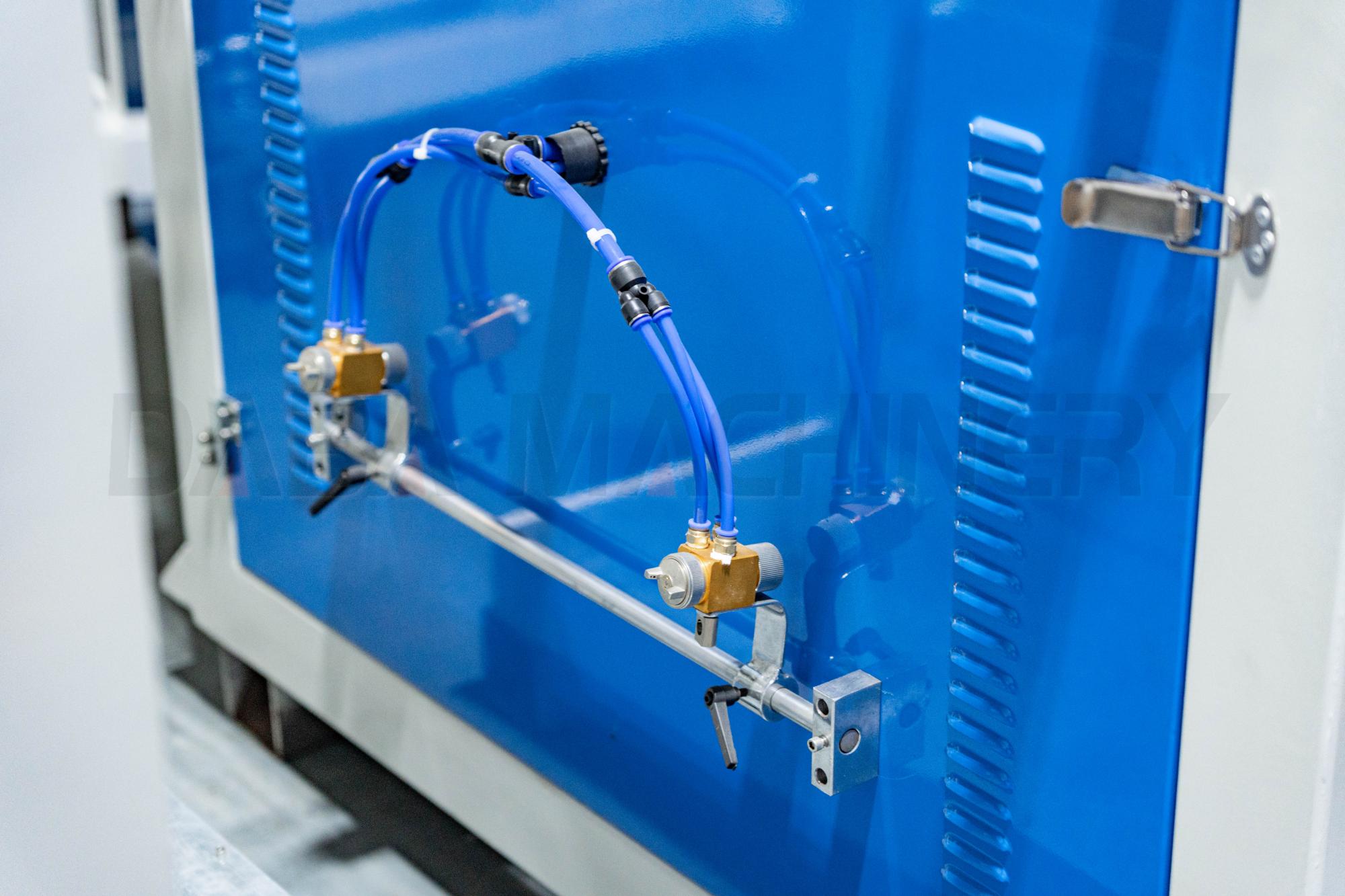 DBXS-1-72 Automatic Negative Pressure Vacuum Thermoforming Machine feature (3)
