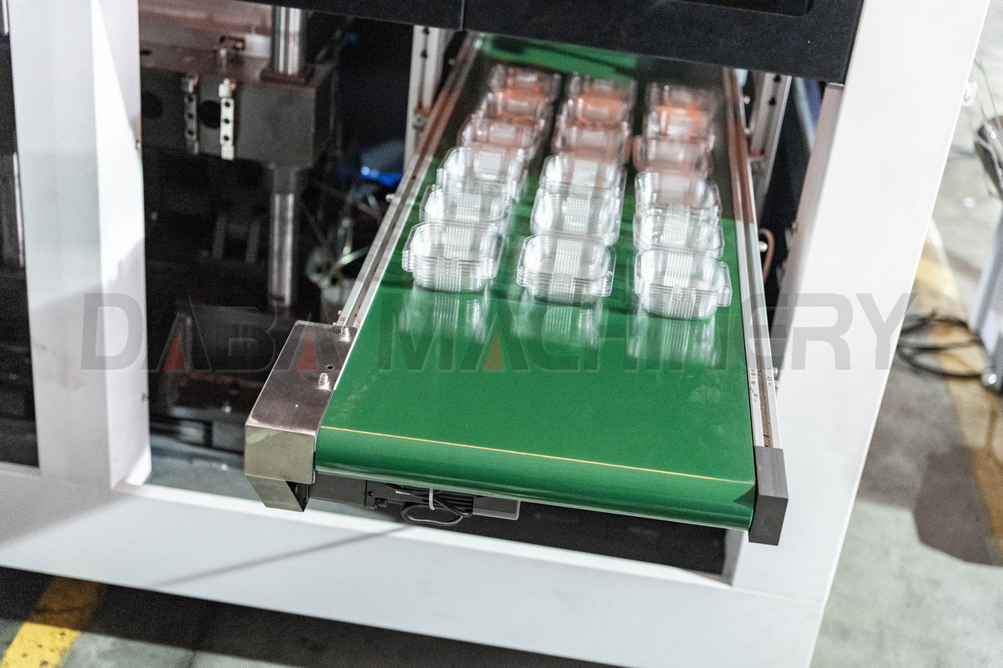 DBBG-S600P Automatic Plastic Cup Lid Thermoforming Machine (7)